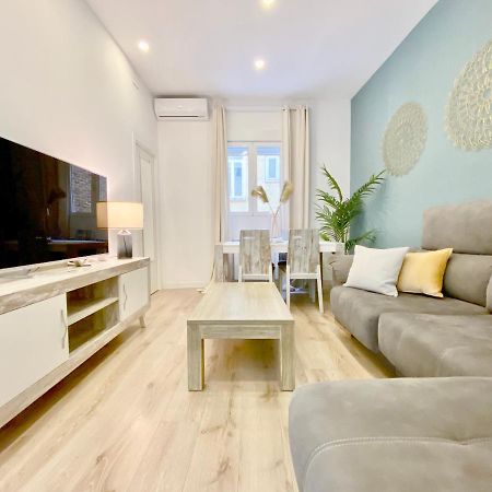Charming La Latina Market Madrid Bagian luar foto